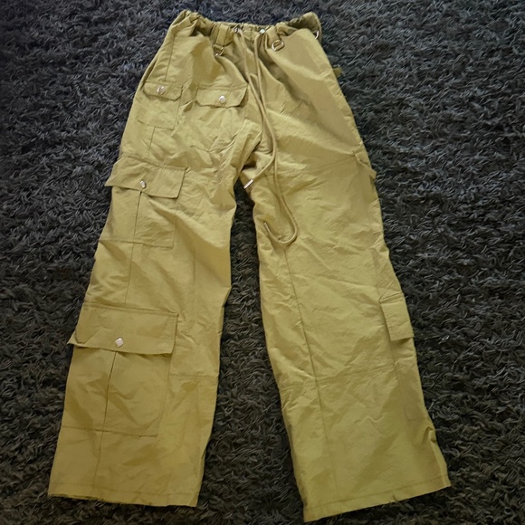TAHLIA CARGO PANTS | KHAKI - Picture 7 of 7